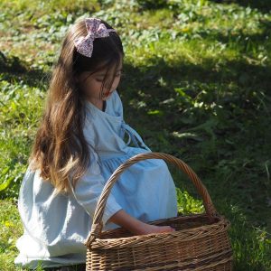 Sztywna opaska z kokardą jesienne kwiaty